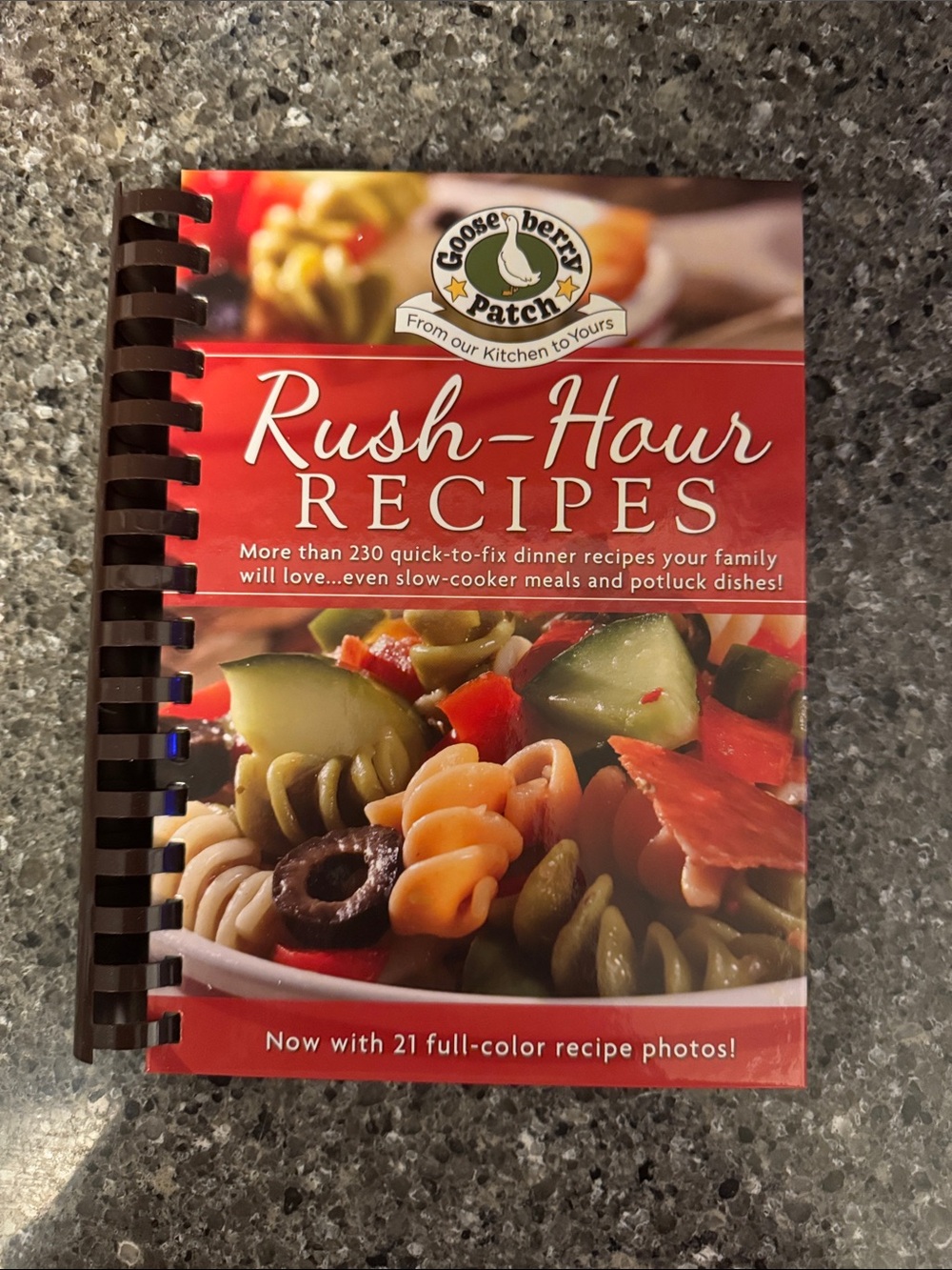 Gooseberry Patch Rush-Hour Recipes Cookbook - Red Cover